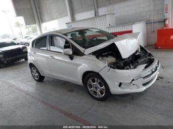  Salvage Ford Fiesta