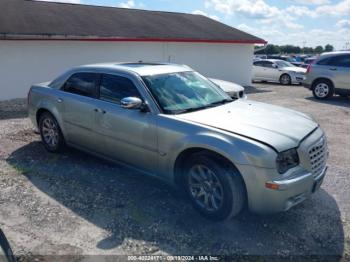  Salvage Chrysler 300