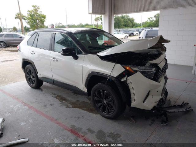  Salvage Toyota RAV4