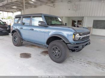  Salvage Ford Bronco