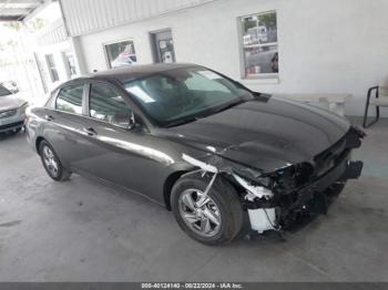  Salvage Hyundai ELANTRA