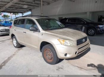  Salvage Toyota RAV4