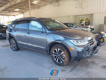  Salvage Volkswagen Tiguan