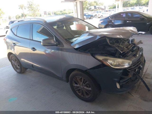  Salvage Hyundai TUCSON