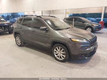  Salvage Jeep Cherokee