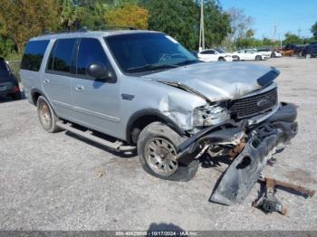  Salvage Ford Expedition