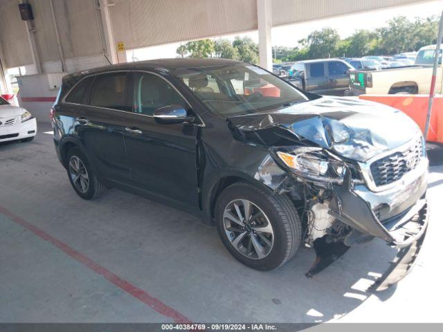  Salvage Kia Sorento