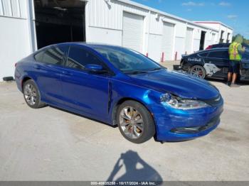  Salvage Chrysler 200