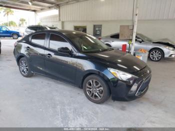  Salvage Toyota Yaris