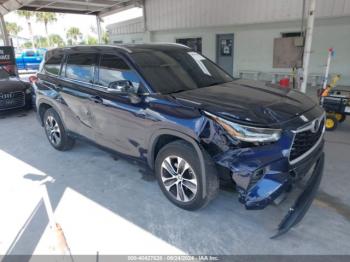  Salvage Toyota Highlander