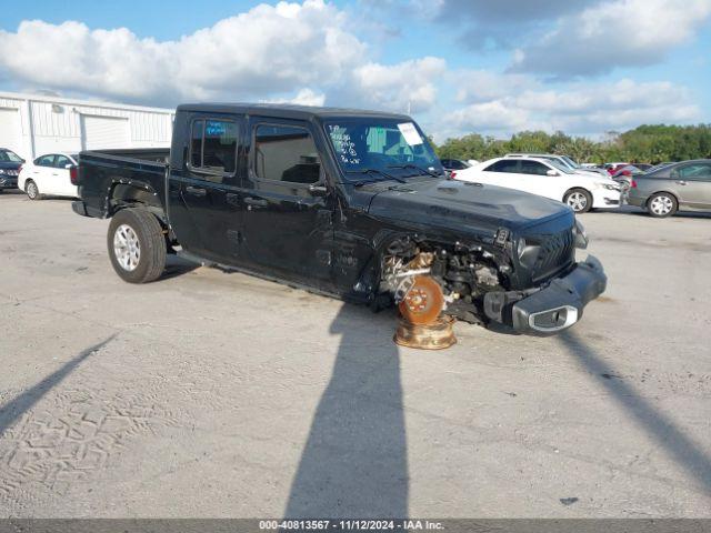  Salvage Jeep Gladiator