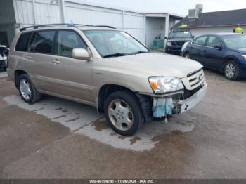  Salvage Toyota Highlander