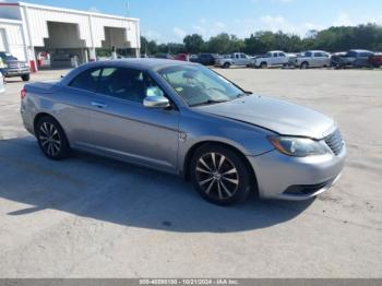  Salvage Chrysler 200