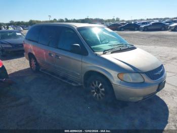  Salvage Chrysler Town & Country