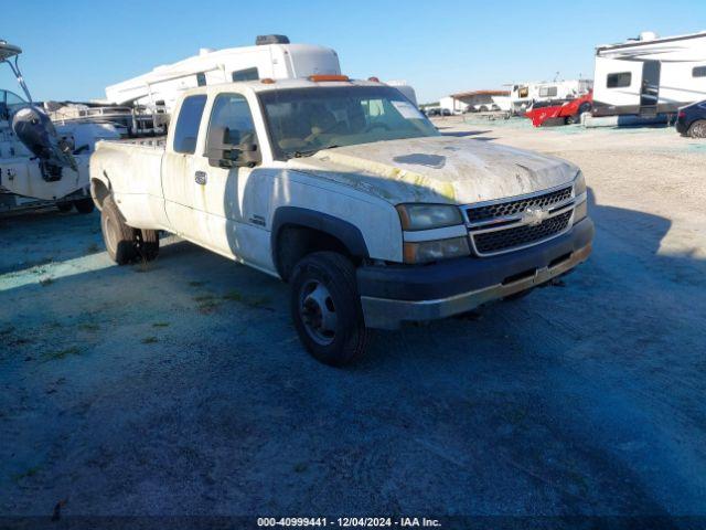  Salvage Chevrolet Silverado 3500