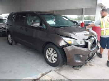  Salvage Kia Sedona