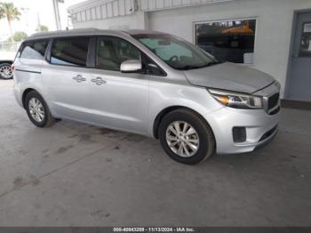  Salvage Kia Sedona