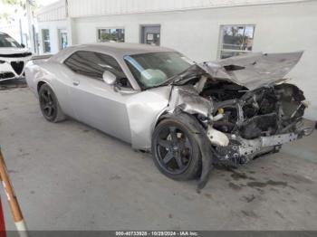  Salvage Dodge Challenger