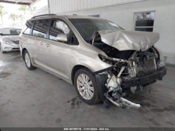  Salvage Toyota Sienna