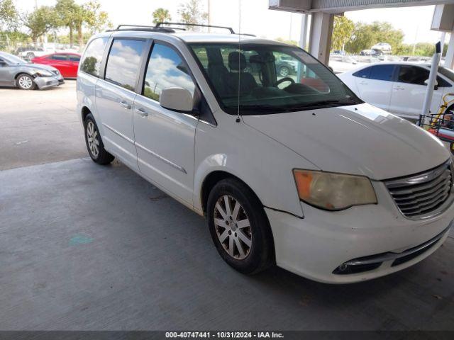  Salvage Chrysler Town & Country