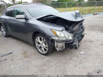  Salvage Nissan Maxima