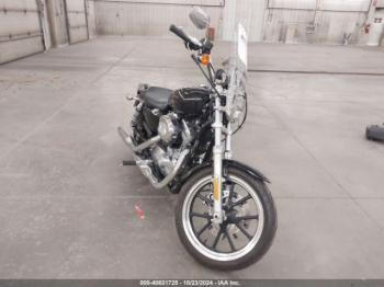  Salvage Harley-Davidson Xl883