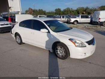  Salvage Nissan Altima