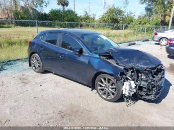  Salvage Mazda Mazda3