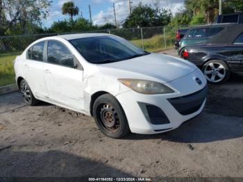  Salvage Mazda Mazda3