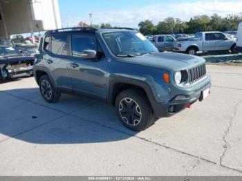  Salvage Jeep Renegade