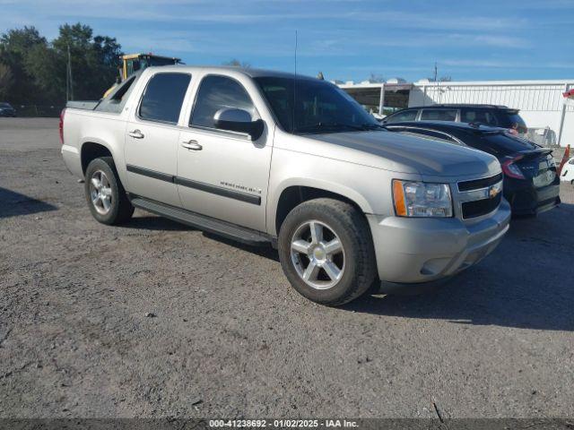  Salvage Chevrolet Avalanche 1500