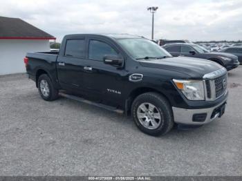  Salvage Nissan Titan