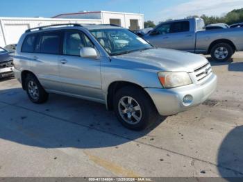  Salvage Toyota Highlander