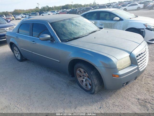  Salvage Chrysler 300