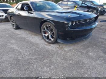  Salvage Dodge Challenger