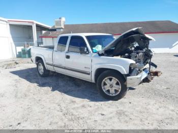  Salvage Chevrolet Silverado 1500