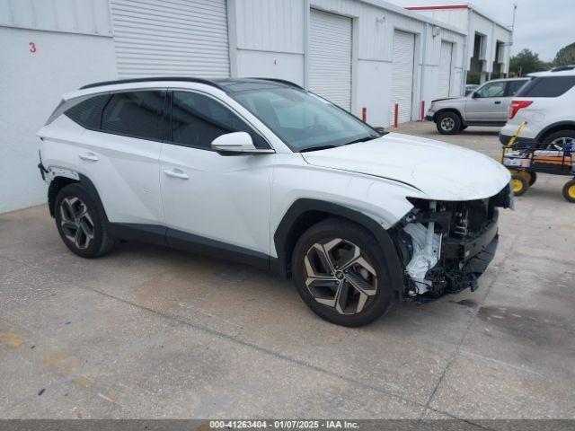  Salvage Hyundai TUCSON