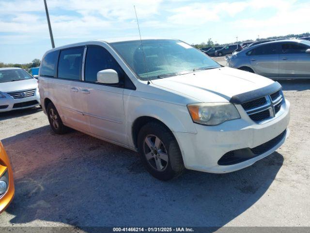  Salvage Dodge Grand Caravan