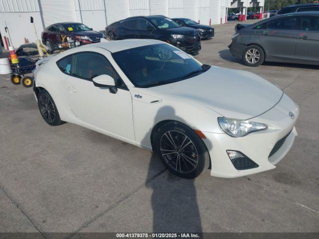  Salvage Scion FR-S