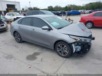  Salvage Kia Forte