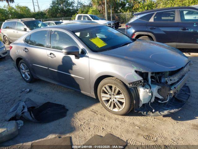  Salvage Lexus Es