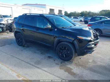  Salvage Jeep Cherokee