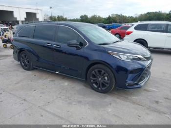  Salvage Toyota Sienna