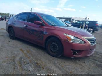  Salvage Nissan Altima