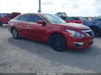  Salvage Nissan Altima