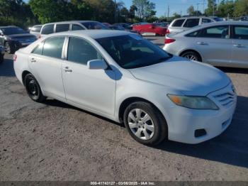  Salvage Toyota Camry