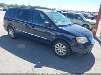  Salvage Chrysler Town & Country