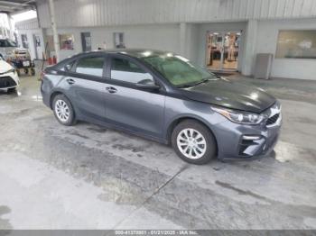  Salvage Kia Forte