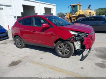  Salvage Hyundai TUCSON