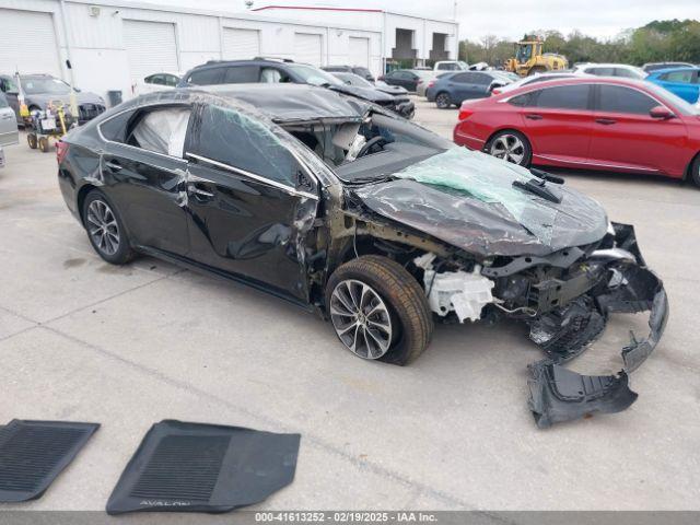  Salvage Toyota Avalon